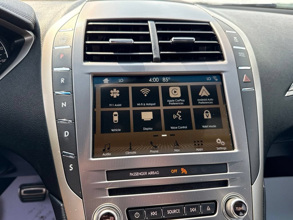 Used 2018 Lincoln MKZ Select w/ Select Plus Package AWD/4WD image 37