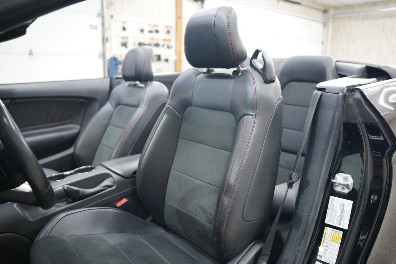 Used 2016 Ford Mustang GT Premium w/ Equipment Group 401A image 24