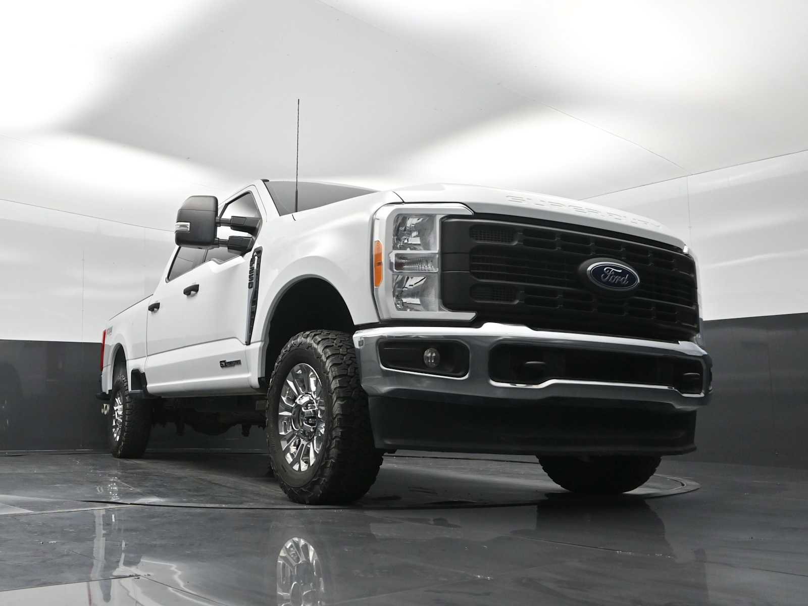 Used 2023 Ford F250 XL w/ FX4 Off-Road Package image 27