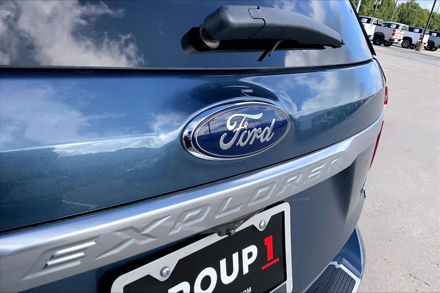 Used 2019 Ford Explorer Platinum AWD/4WD image 31