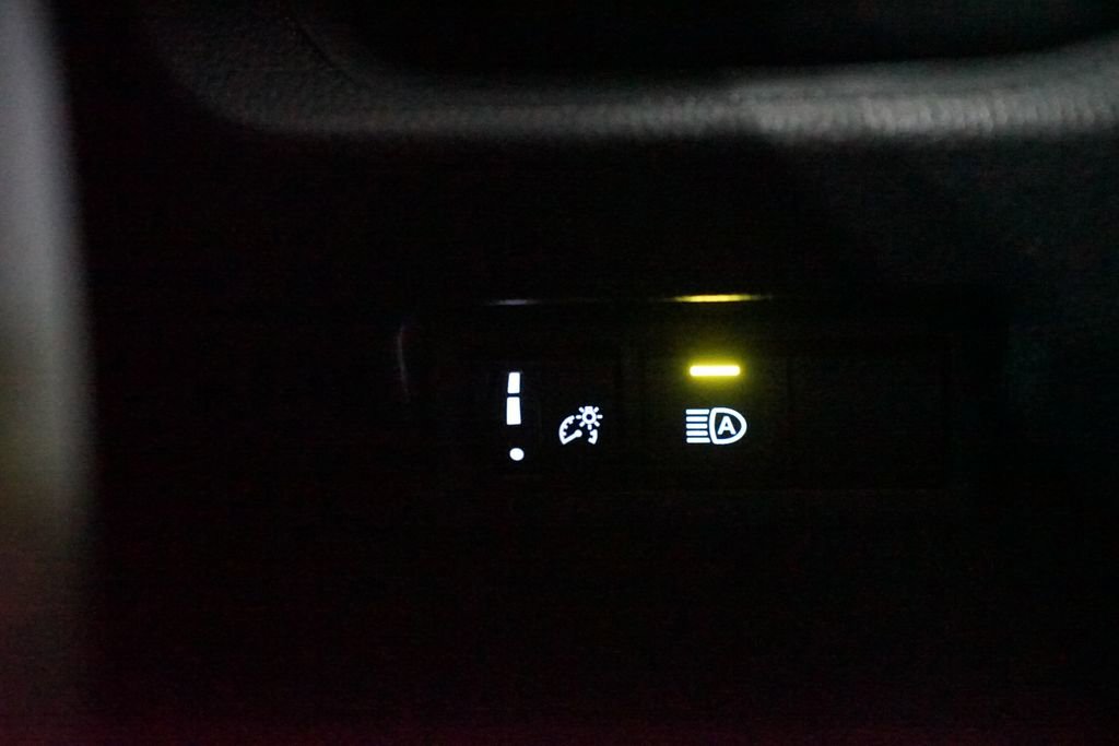 Certified 2023 Toyota RAV4 LE image 23