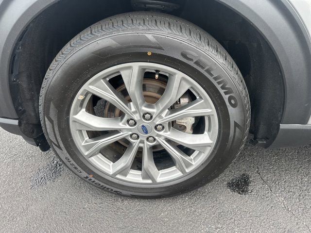 Used 2023 Ford Explorer Limited AWD/4WD image 35