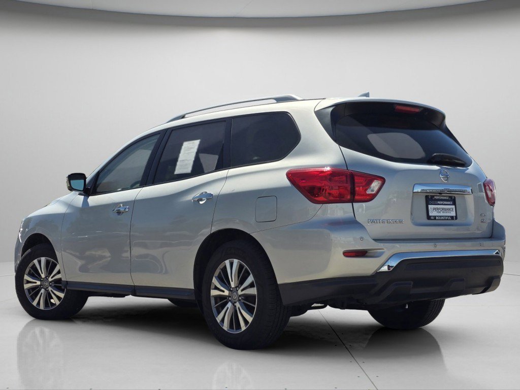 Used 2020 Nissan Pathfinder SL AWD/4WD image 18