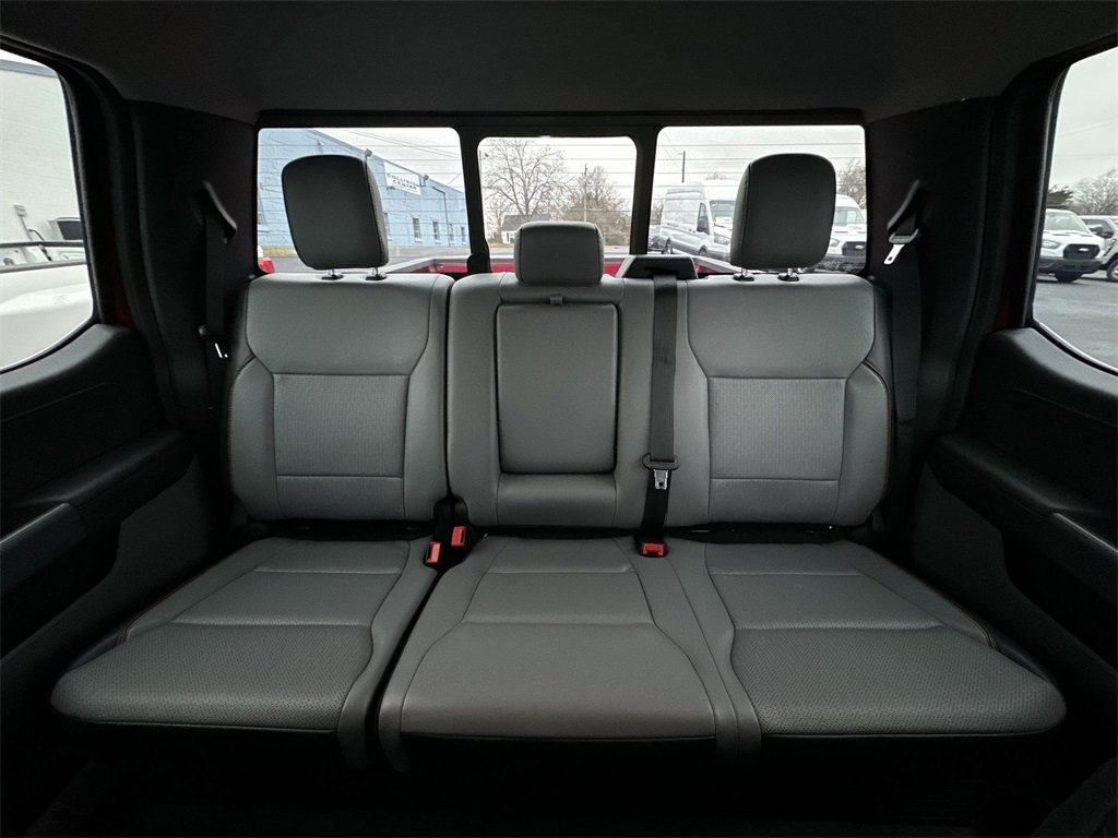 Used 2025 Ford F150 Lariat w/ Equipment Group 501A Mid image 22