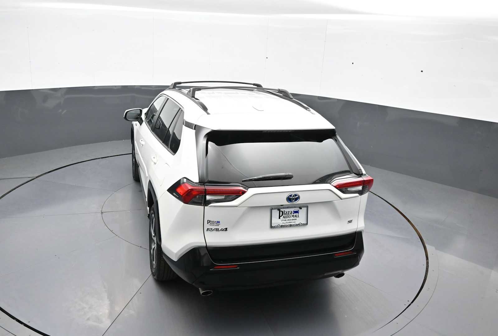 Certified 2023 Toyota RAV4 SE w/ Weather & Moonroof Package AWD/4WD image 39