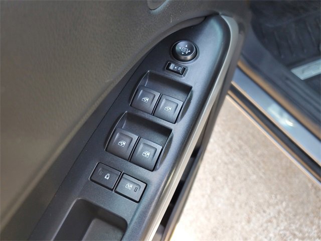 Used 2020 Chevrolet Colorado LT image 18