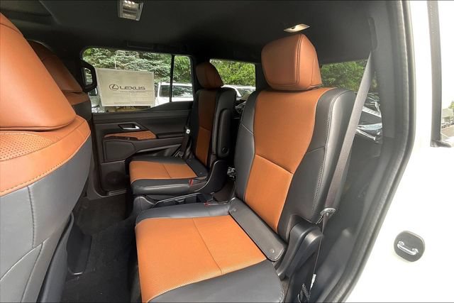 New 2026 Lexus GX 550 AWD/4WD image 10