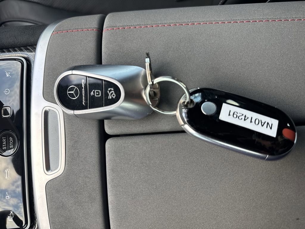 Used 2022 Mercedes-Benz EQS AMG 4MATIC image 36