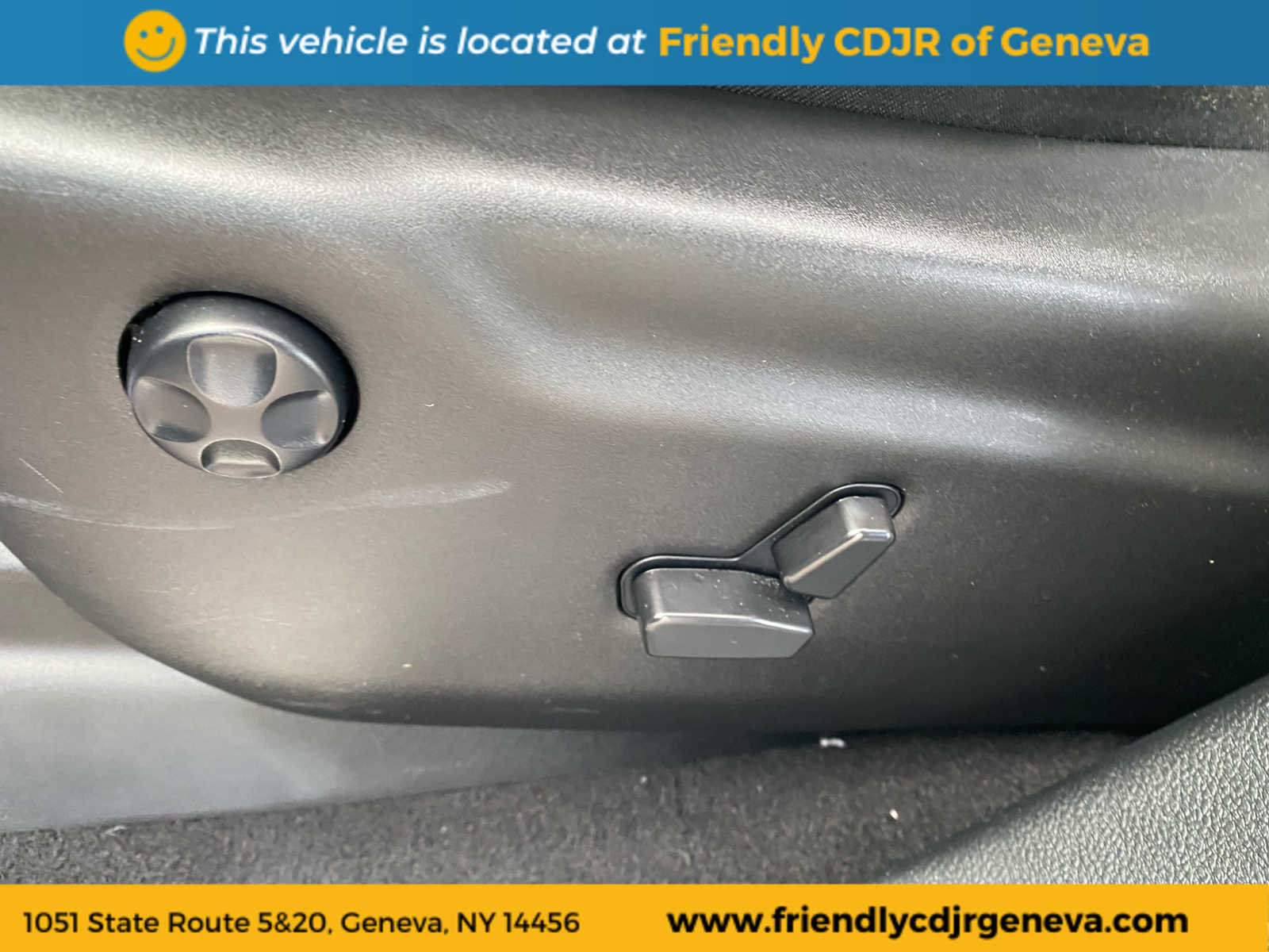 Used 2024 Dodge Durango R/T image 23