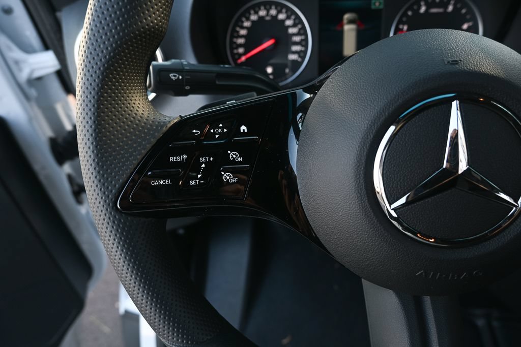 Used 2026 Mercedes-Benz Sprinter 3500 image 10