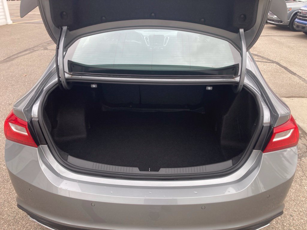 Certified 2024 Chevrolet Malibu RS FWD image 10