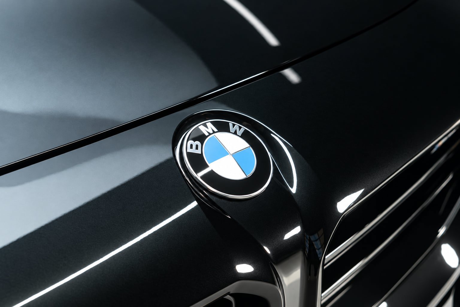 Used 2024 BMW M2 w/ Lighting Package RWD image 17