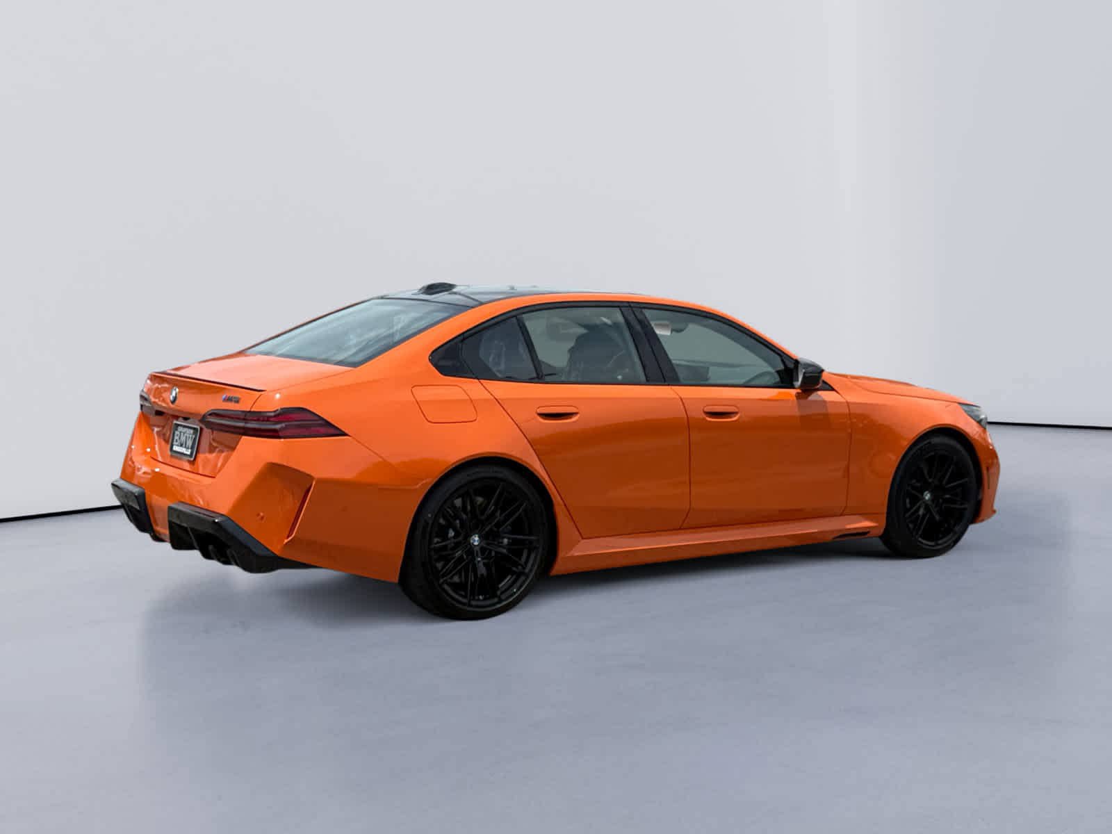 New 2027 BMW M5 w/ Executive Package AWD/4WD image 3