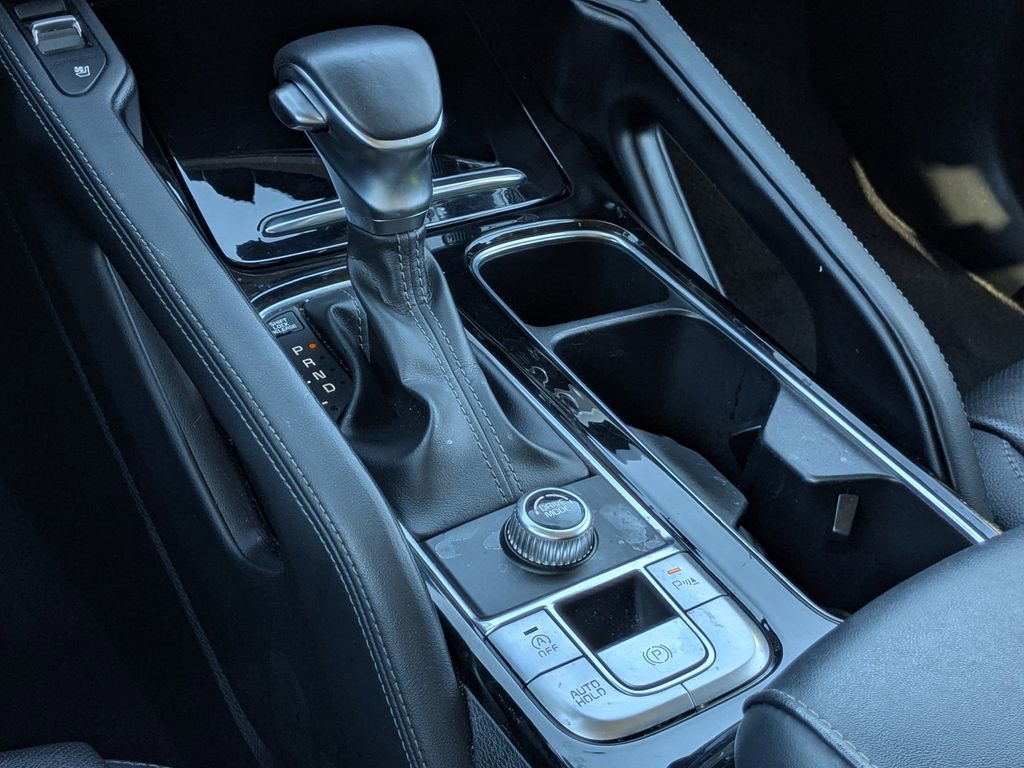 Used 2024 Kia Telluride EX w/ EX Captain's Chair Package image 32