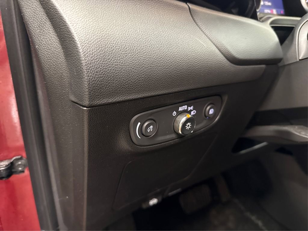 Used 2023 Buick Encore GX Preferred w/ Cold Weather Comfort Package image 36