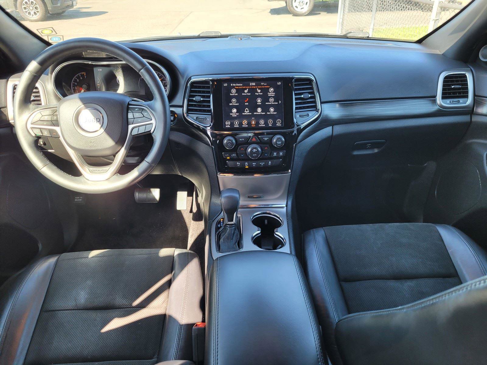 Used 2019 Jeep Grand Cherokee Altitude image 19