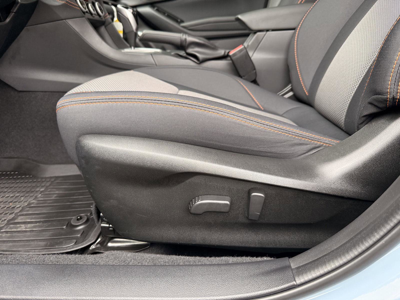 Certified 2022 Subaru Crosstrek 2.0i Premium w/ Moonroof Package image 16