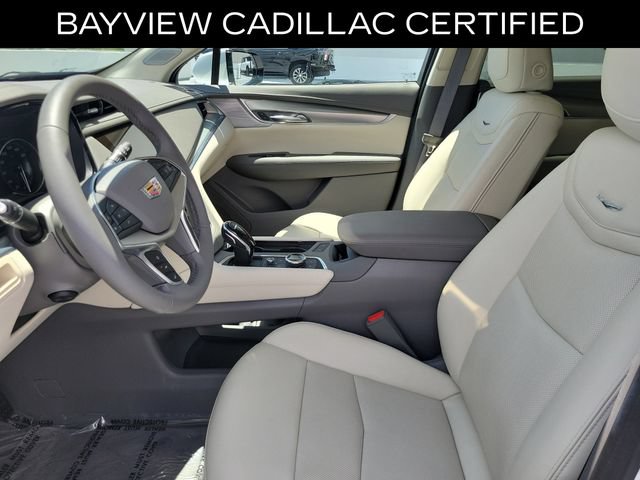 Certified 2025 Cadillac XT5 Premium Luxury FWD image 24