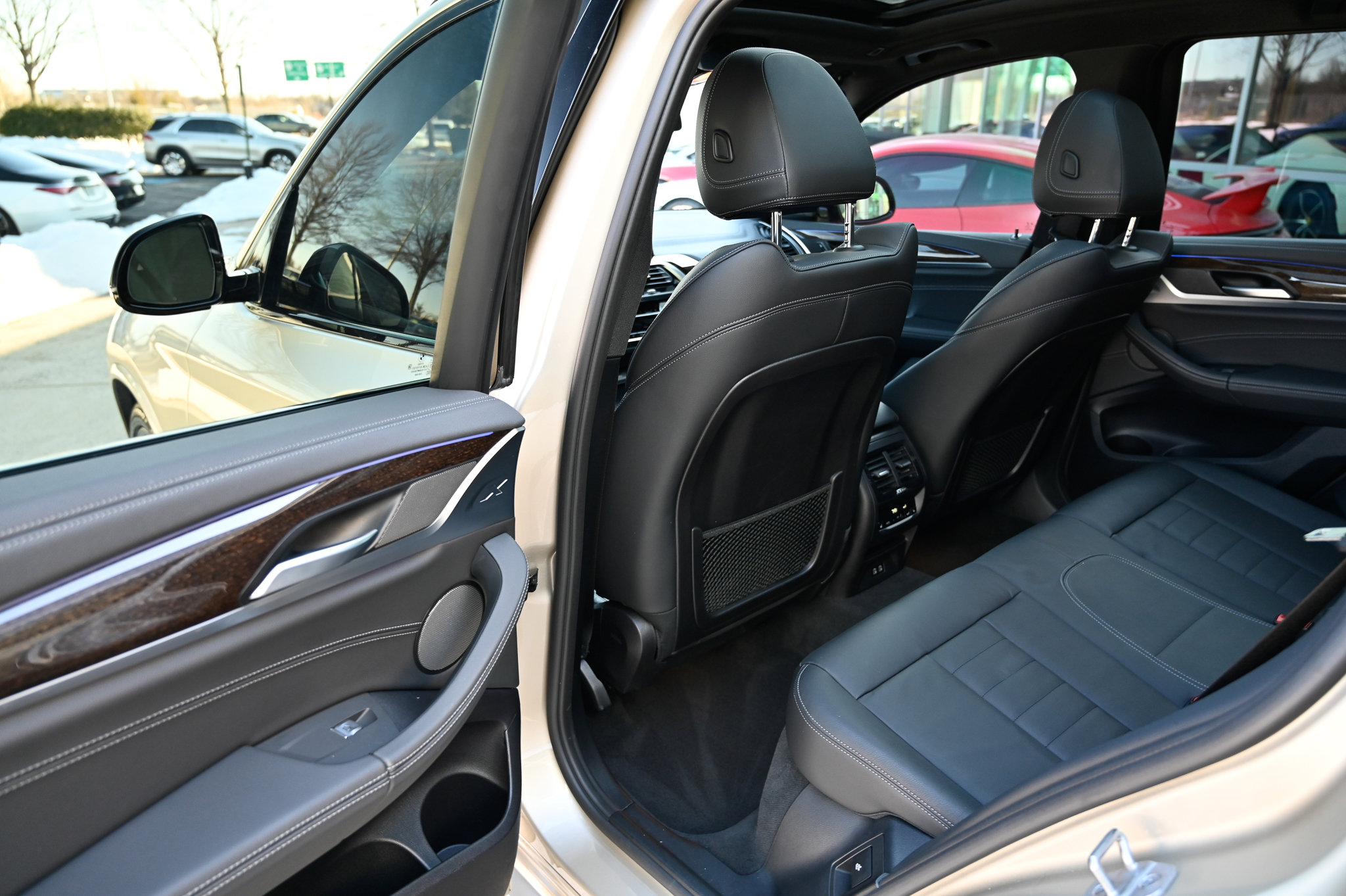 Used 2021 BMW X3 M40i w/ Executive Package image 34