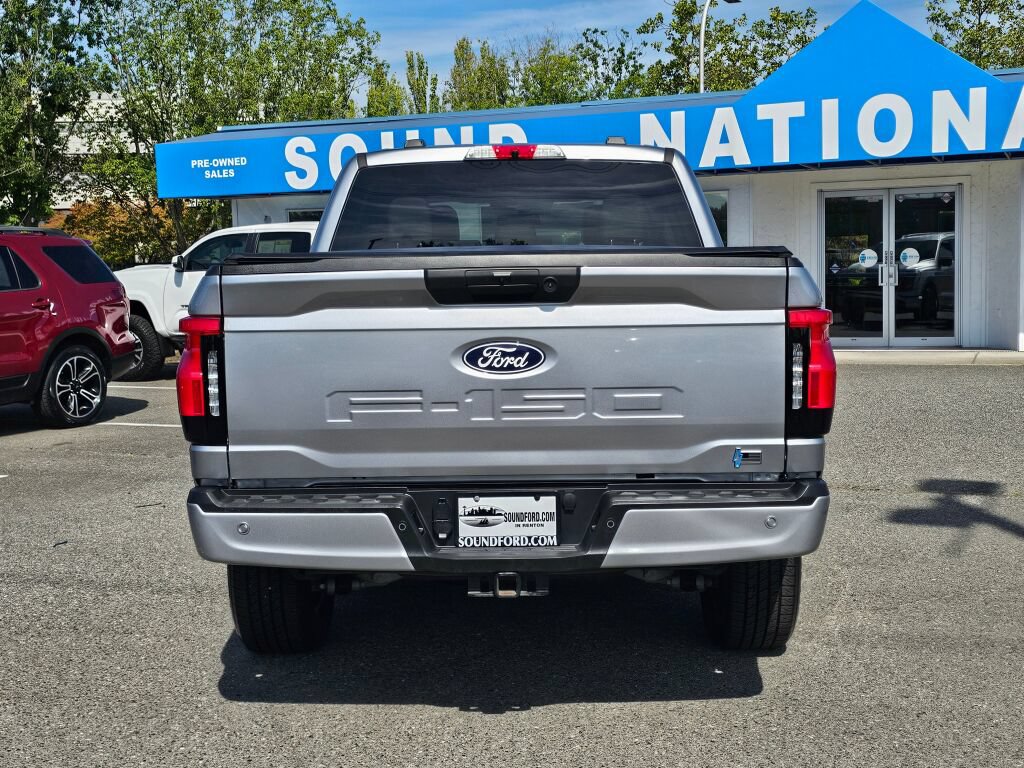 Used 2025 Ford F150 Lightning Flash AWD/4WD image 6