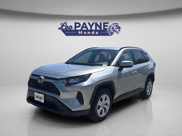 Used 2019 Toyota RAV4 LE w/ Carpet Mat Package FWD image 2