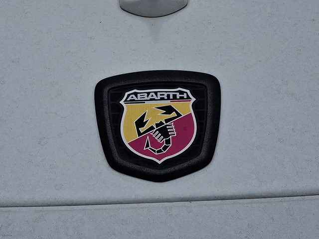 Used 2020 FIAT 124 Spider Abarth w/ Convenience Group RWD image 34