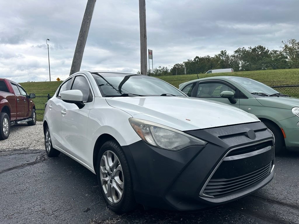 Used 2016 Scion iA FWD image 1