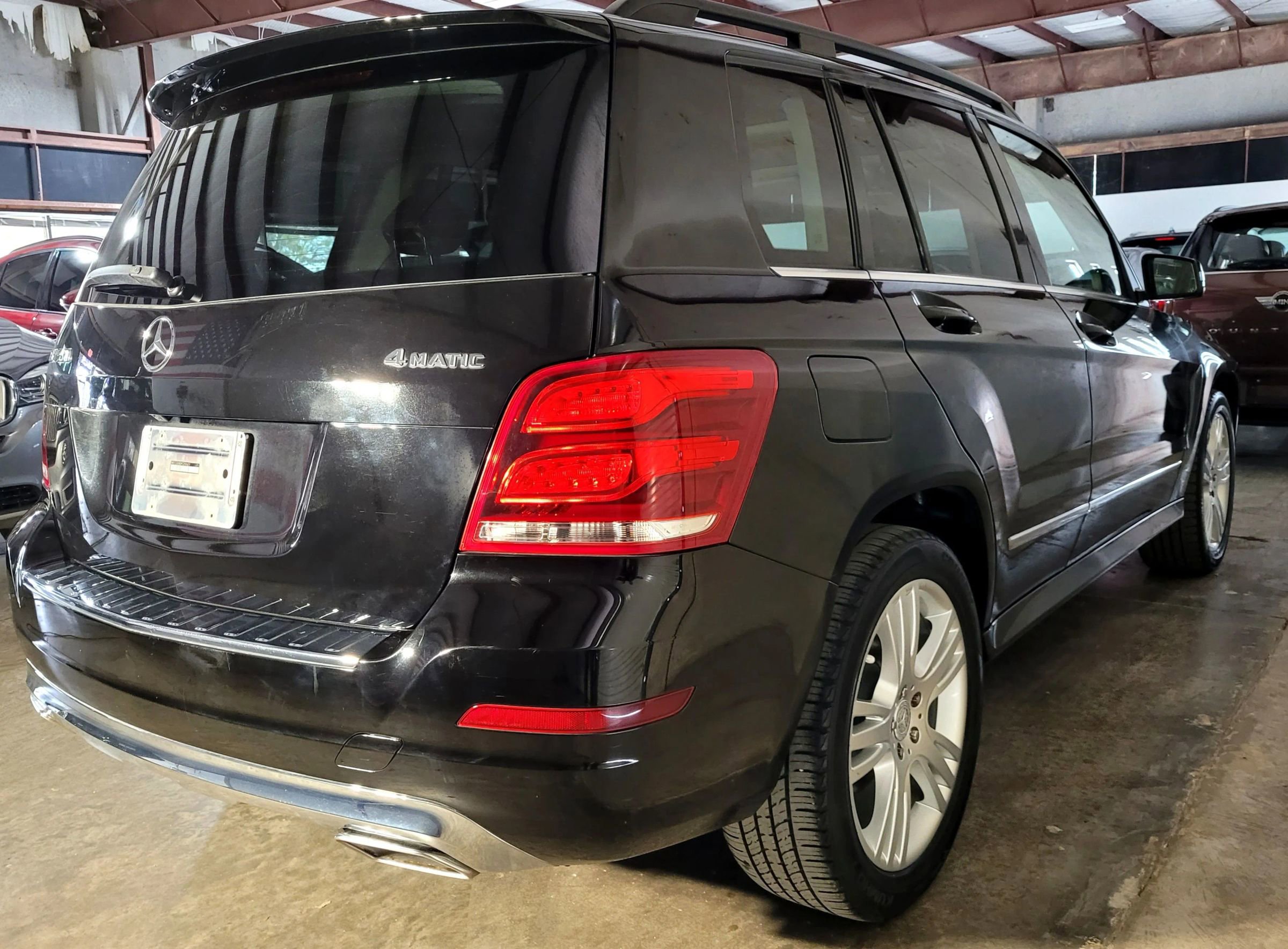 Used 2015 Mercedes-Benz GLK 350 4MATIC image 8
