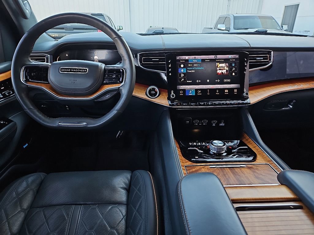 Used 2022 Jeep Grand Wagoneer Series III w/ Rear Seat Video Group 1 image 17