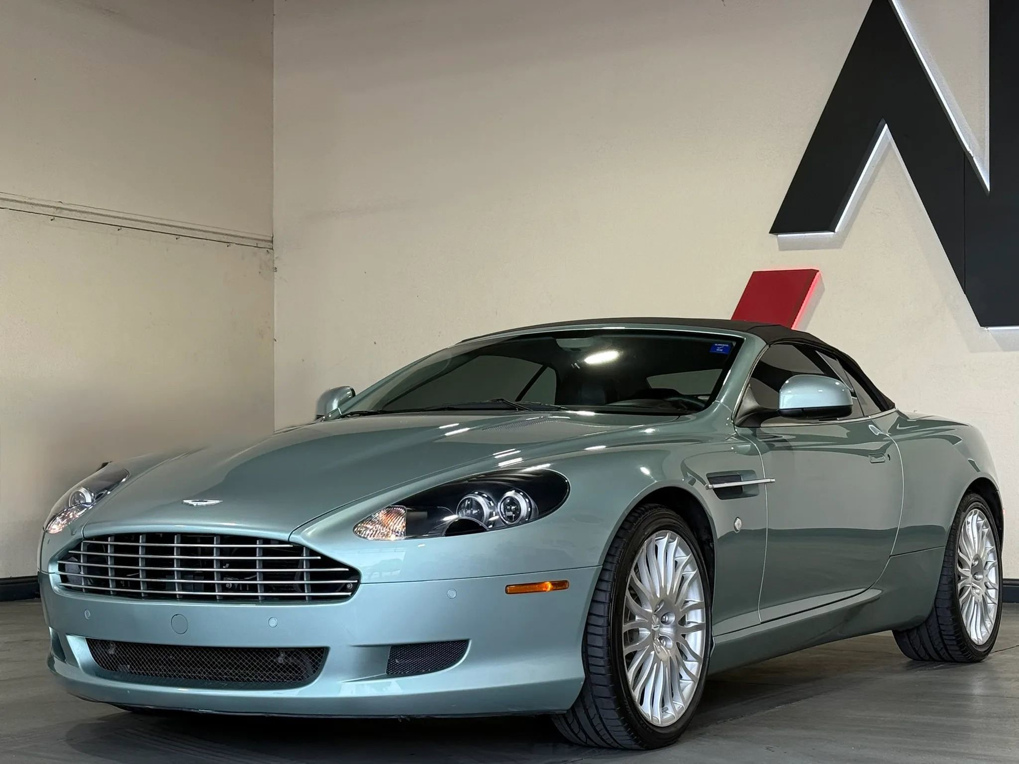 Used 2010 Aston Martin DB9 Volante