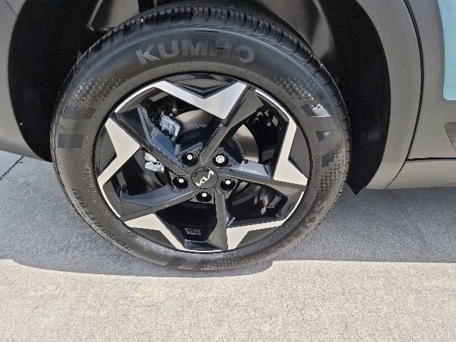 Used 2026 Kia Seltos S FWD image 7