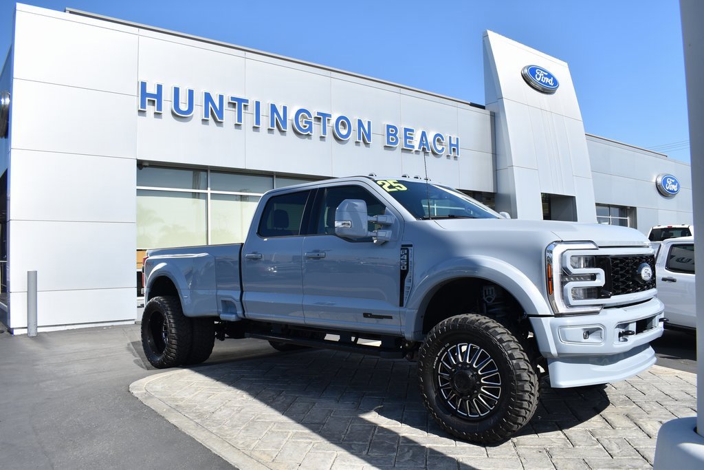 Used 2025 Ford F450 Lariat w/ FX4 Off-Road Package
