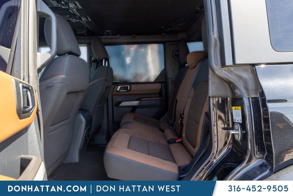Used 2023 Ford Bronco Outer Banks image 15