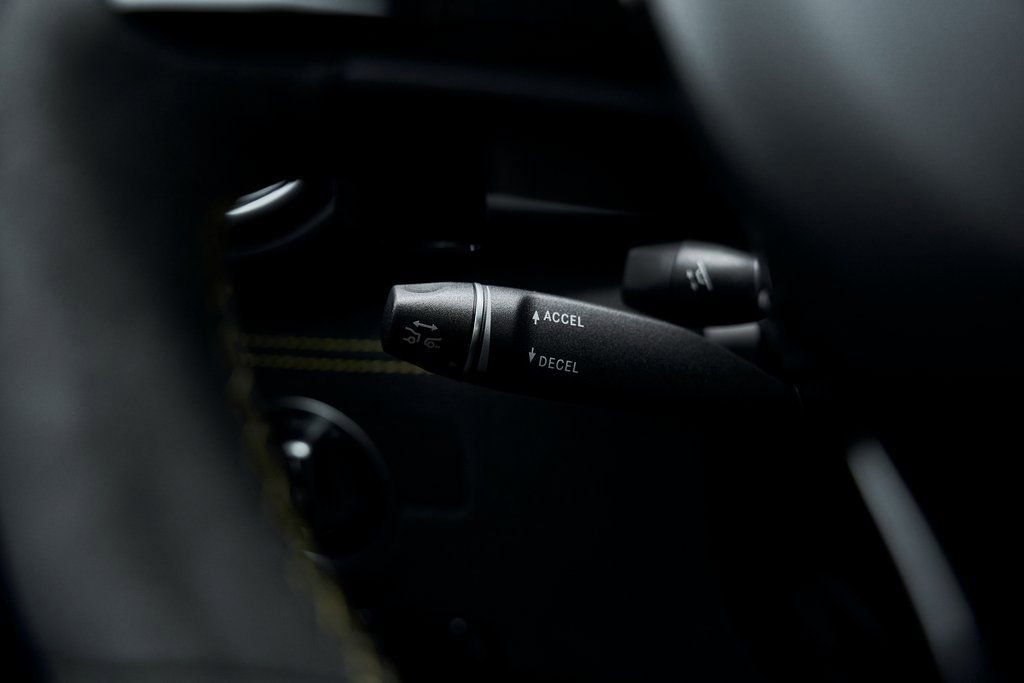 Used 2019 Mercedes-Benz AMG GT R image 65