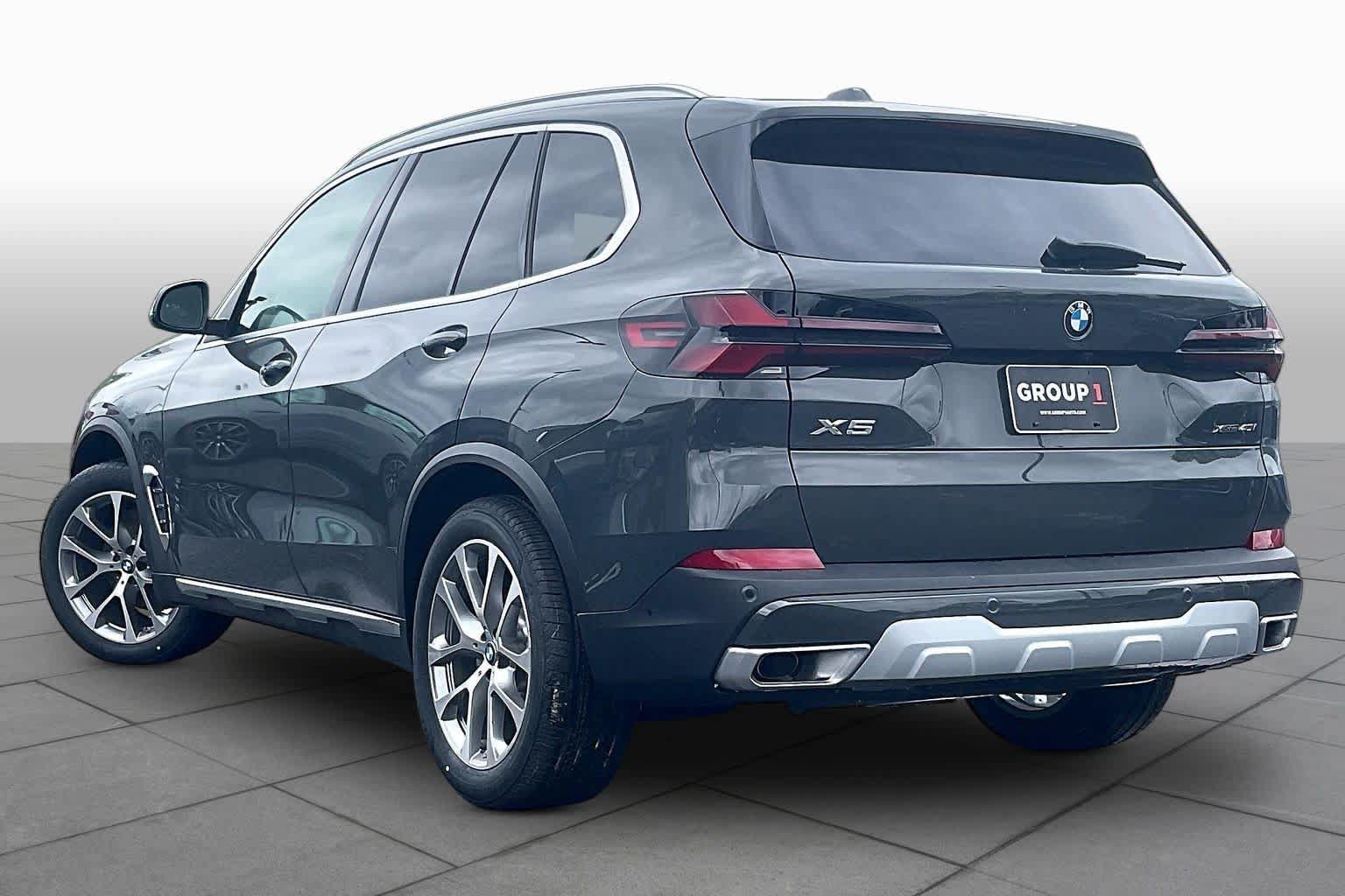 Used 2026 BMW X5 xDrive40i AWD/4WD image 12