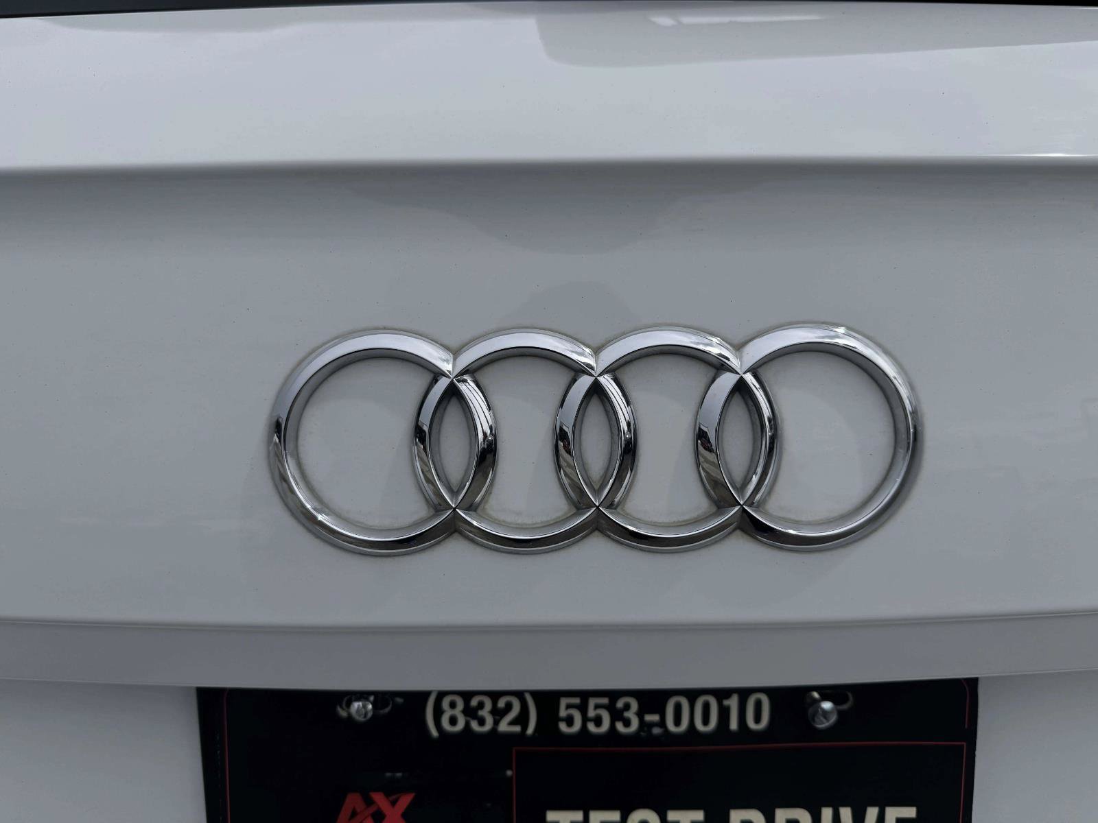 Used 2018 Audi SQ5 Prestige w/ Prestige Package AWD/4WD image 15