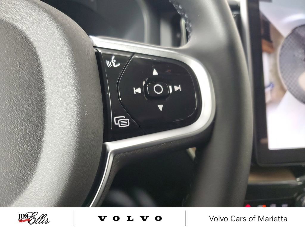 New 2026 Volvo XC60 B5 Plus w/ Protection Package Premier image 26