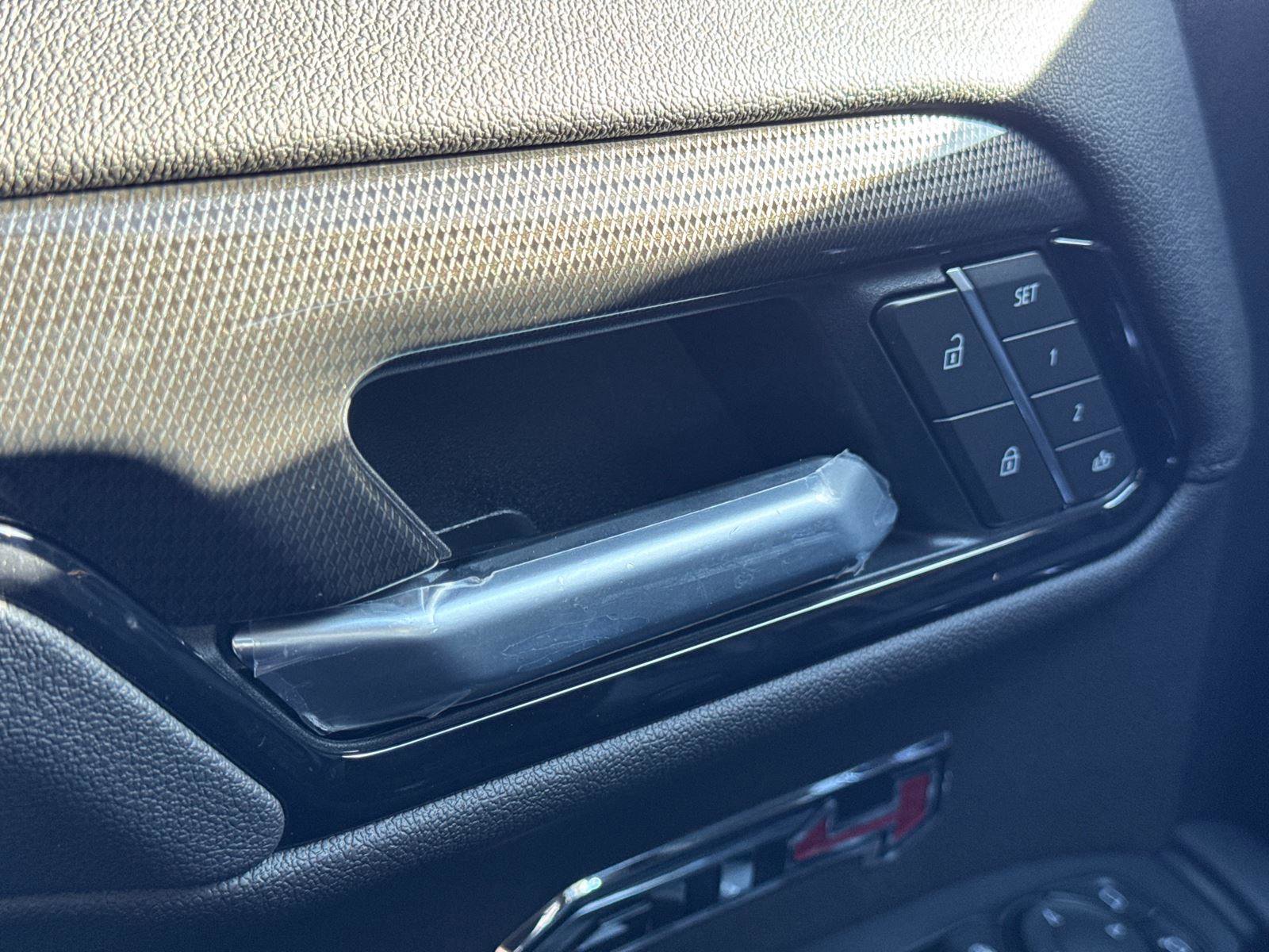 New 2026 GMC Sierra 1500 AT4 w/ Technology Package image 24