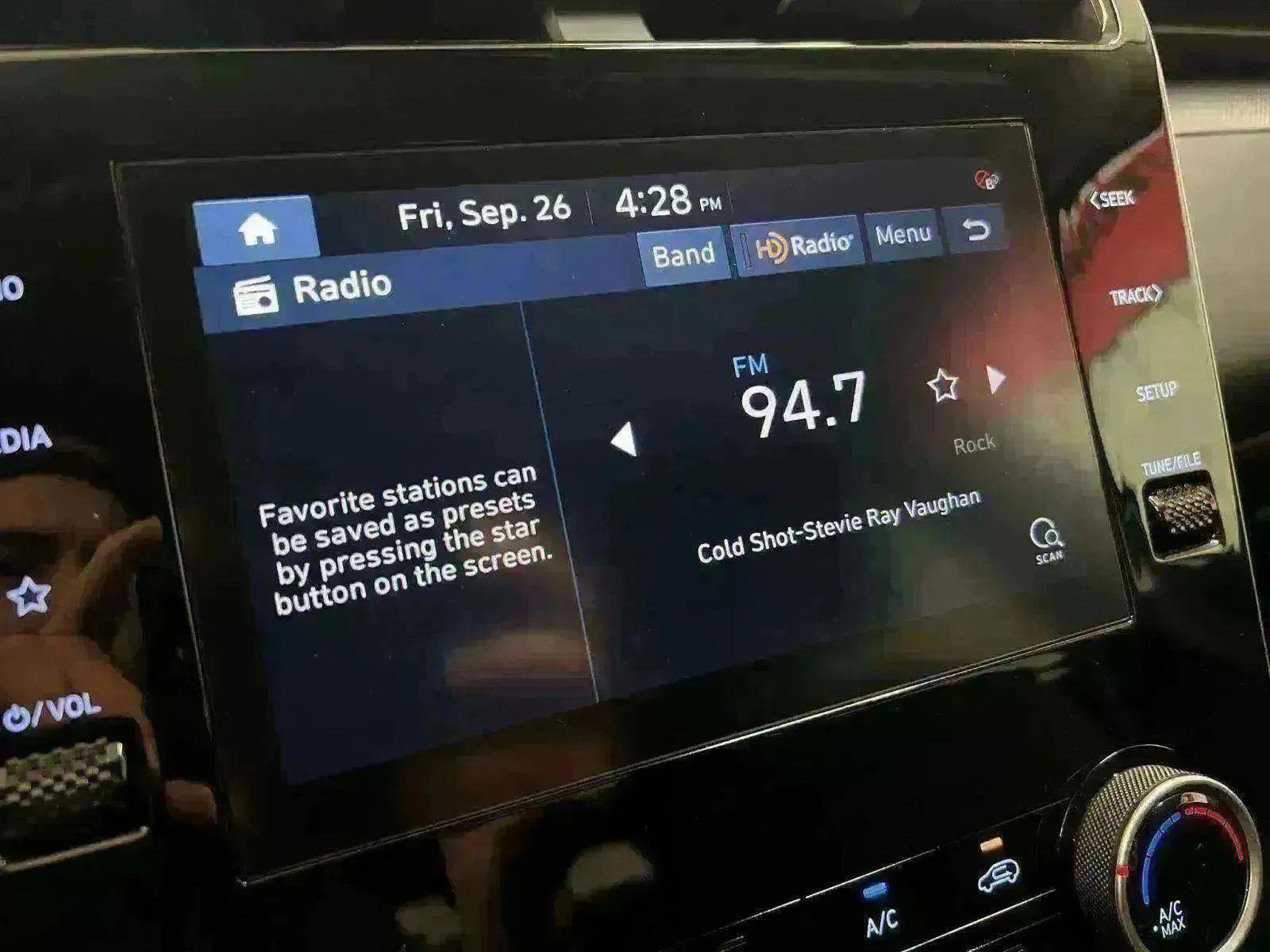 Used 2022 Hyundai Tucson SEL image 20