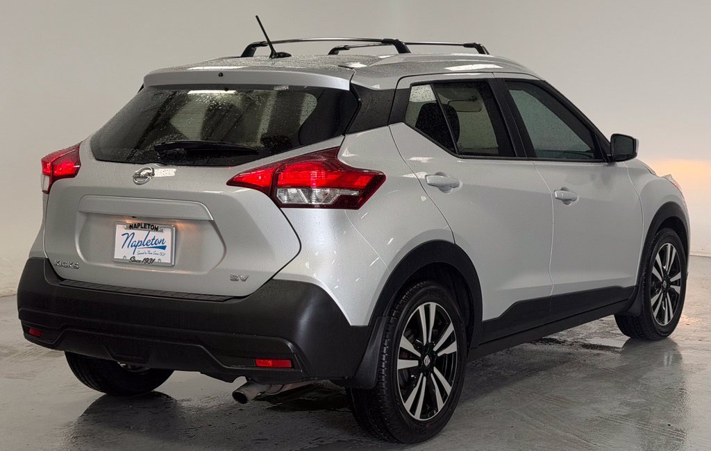Used 2018 Nissan Kicks SV w/ Exterior Package FWD image 3