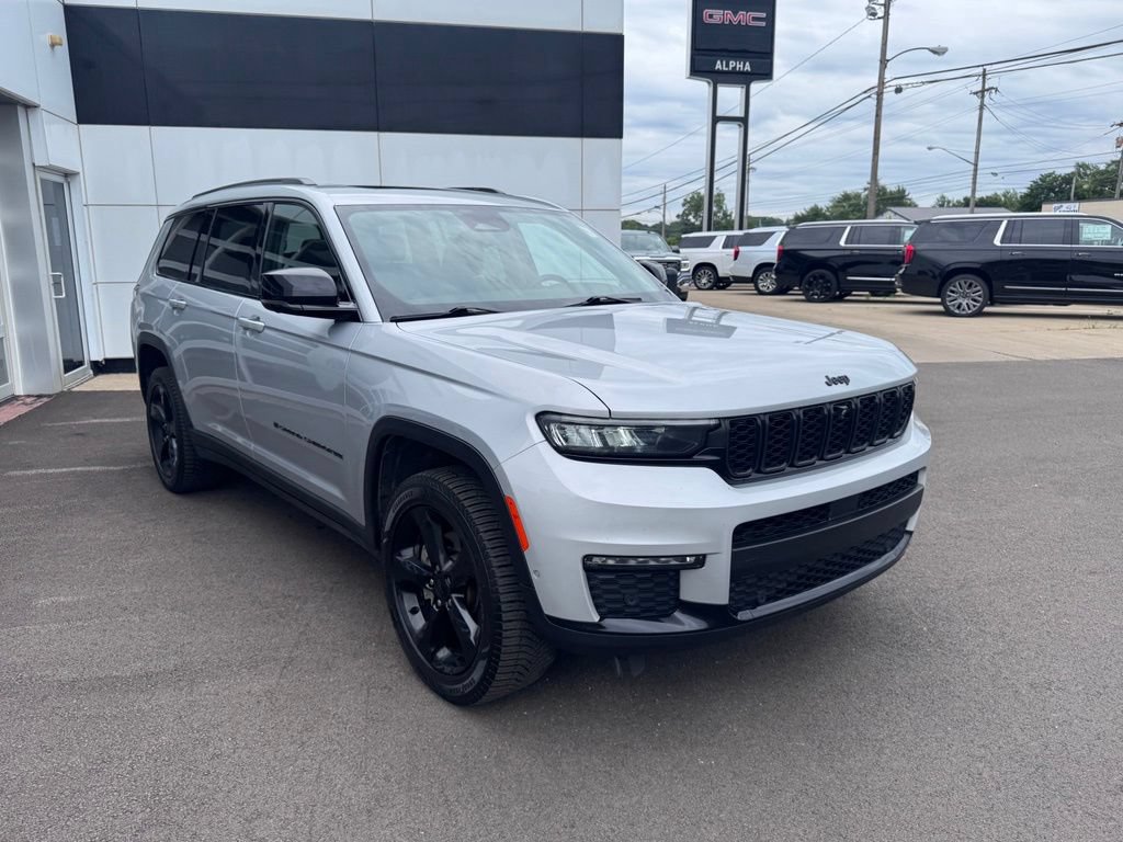 Used 2024 Jeep Grand Cherokee L Limited w/ Luxury Tech Group II AWD/4WD image 9