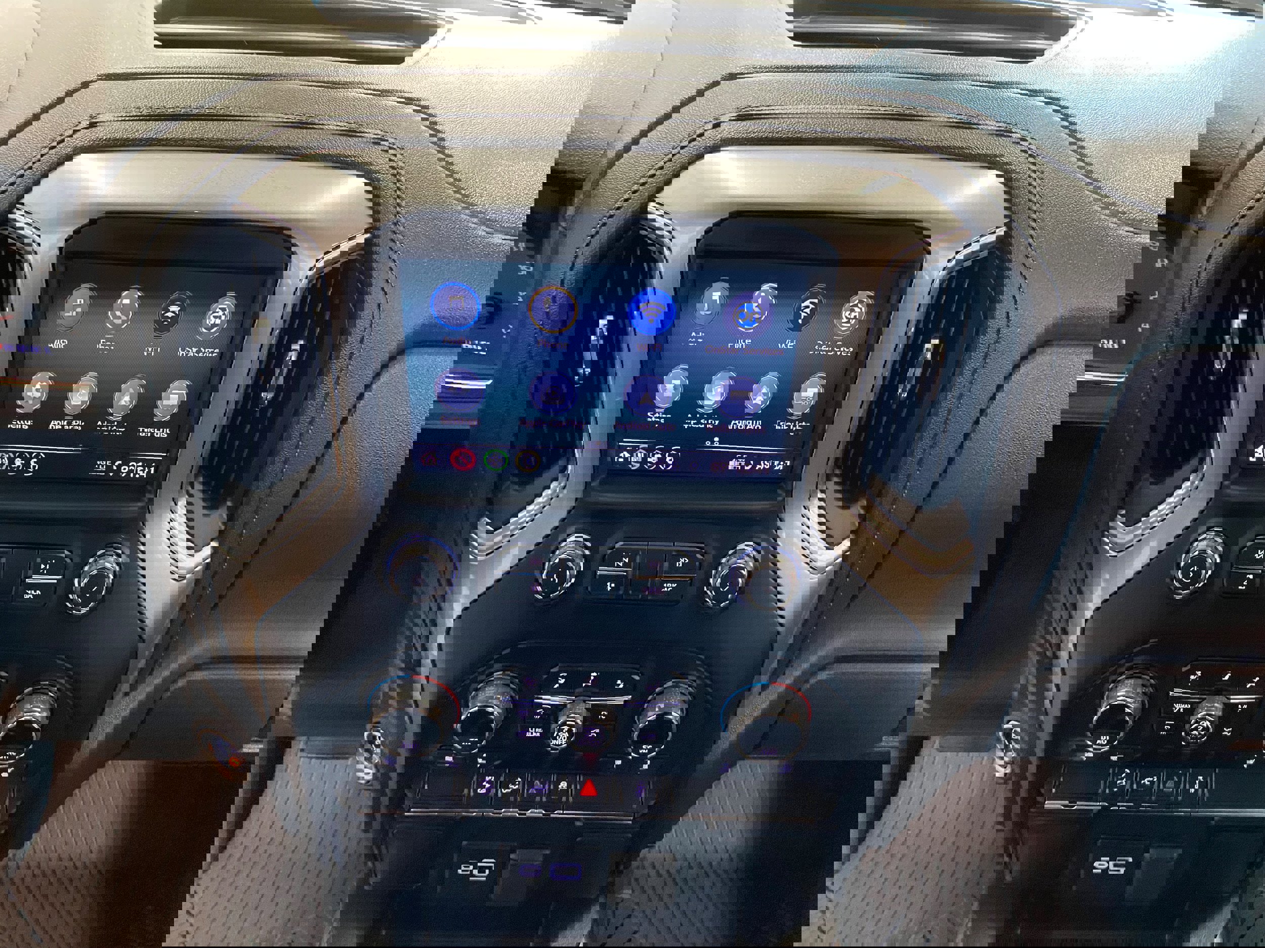 Used 2022 Chevrolet Silverado 1500 LT Trail Boss w/ Bed Protection Package image 23