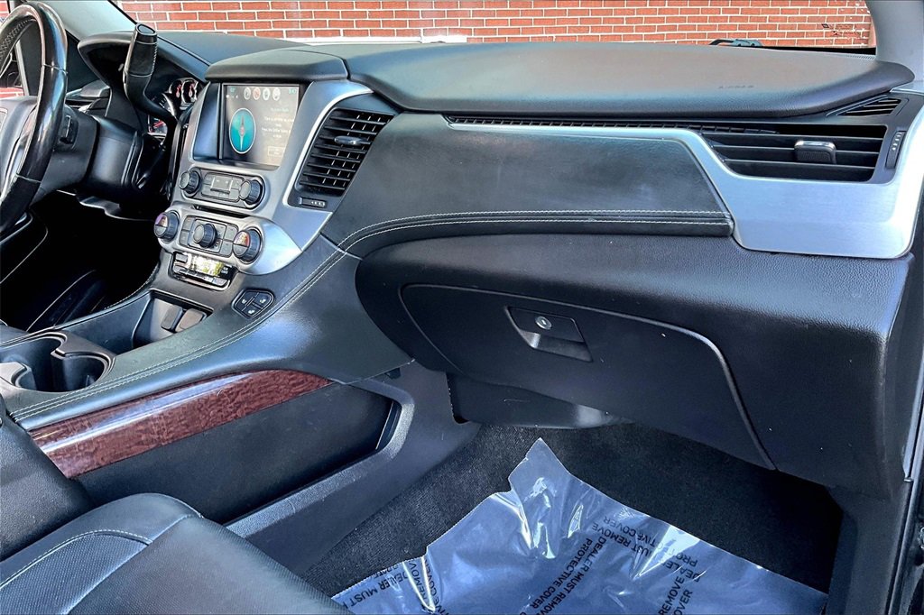 Used 2018 GMC Yukon XL SLT w/ Premium Edition image 27