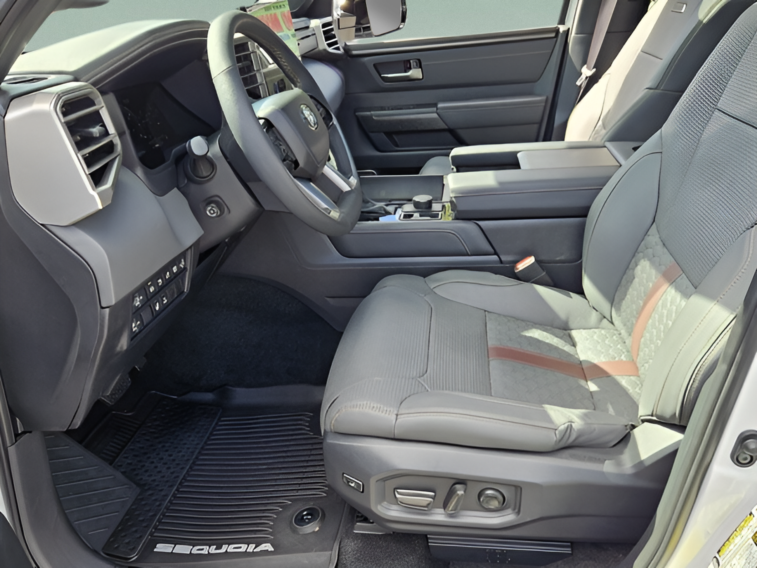 Used 2026 Toyota Sequoia Capstone AWD/4WD image 13