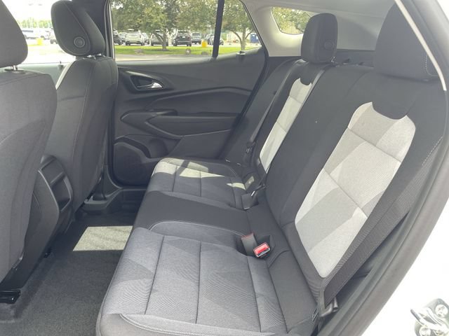 New 2026 Chevrolet Trax LS w/ LS Convenience Package FWD image 19