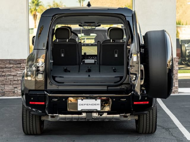 New 2026 Land Rover Defender 130 X AWD/4WD image 31