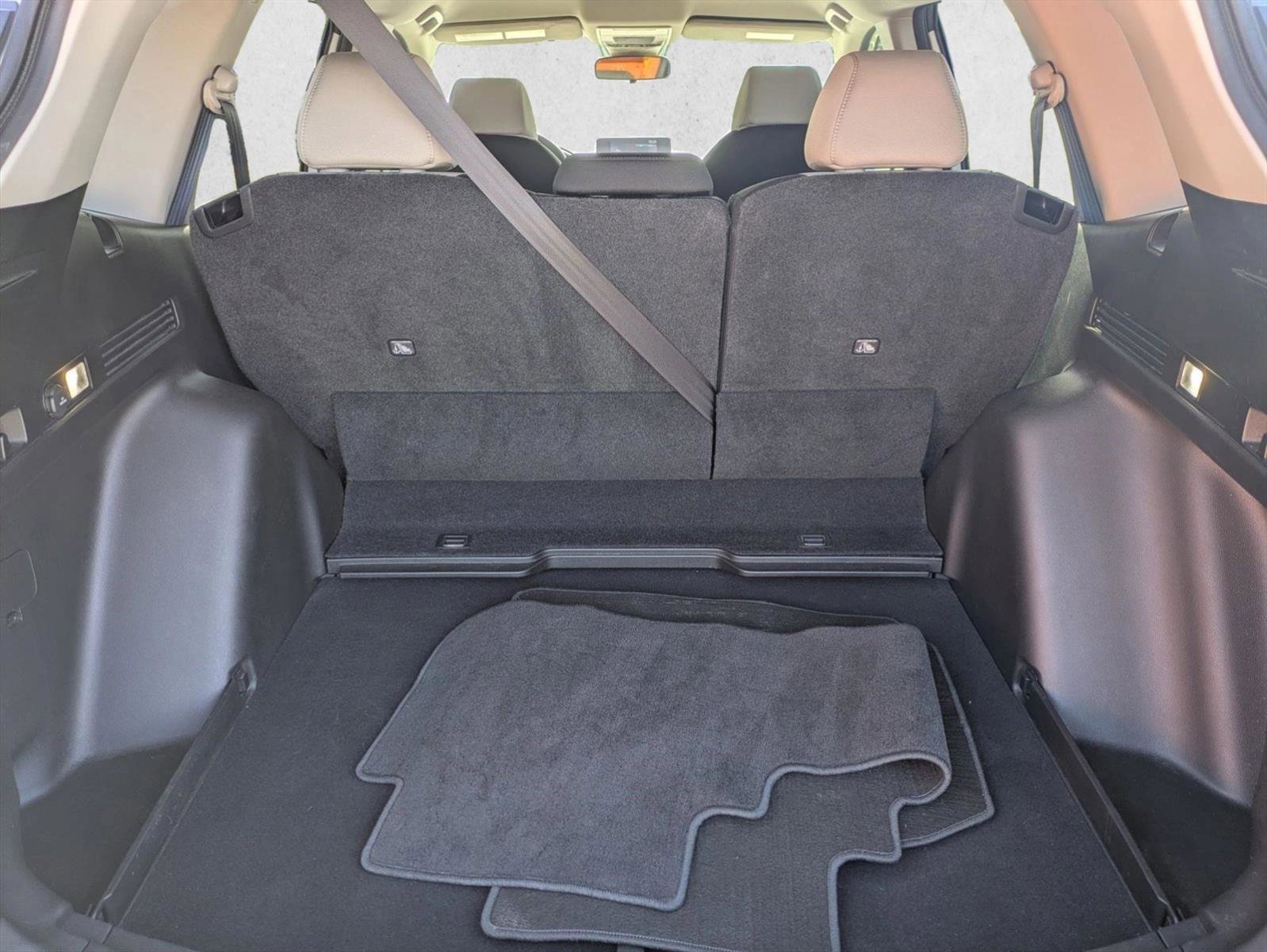 Used 2025 Honda CR-V LX image 6