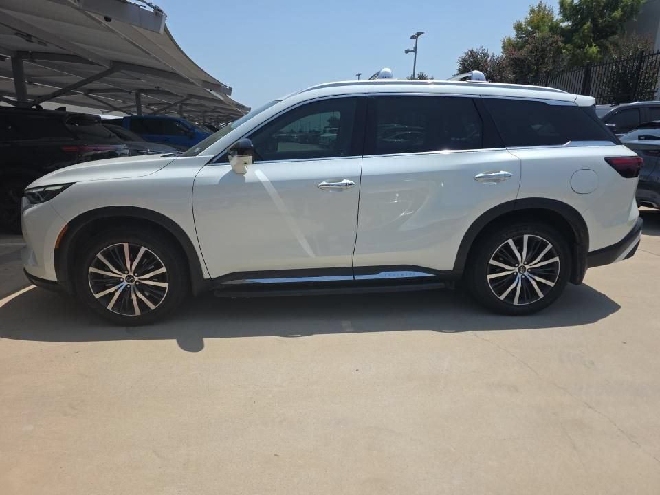 Certified 2023 INFINITI QX60 Luxe w/ Cargo Package FWD image 2