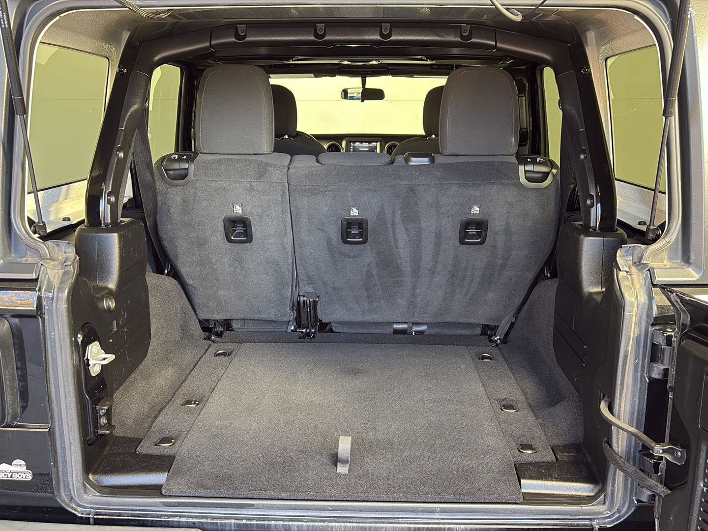 Used 2021 Jeep Wrangler Unlimited Sport image 8