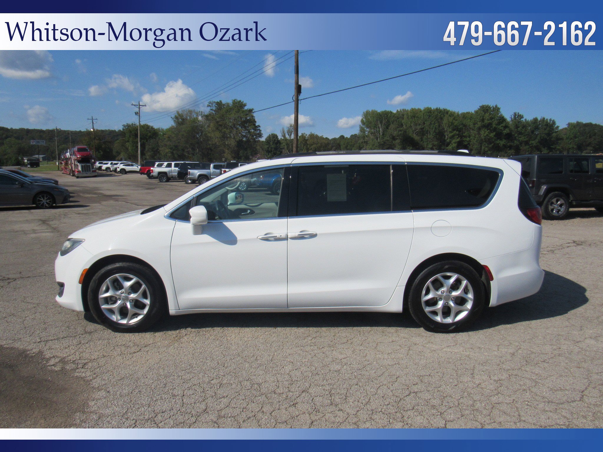 Used 2018 Chrysler Pacifica Touring Plus w/ Tire & Wheel Group image 8